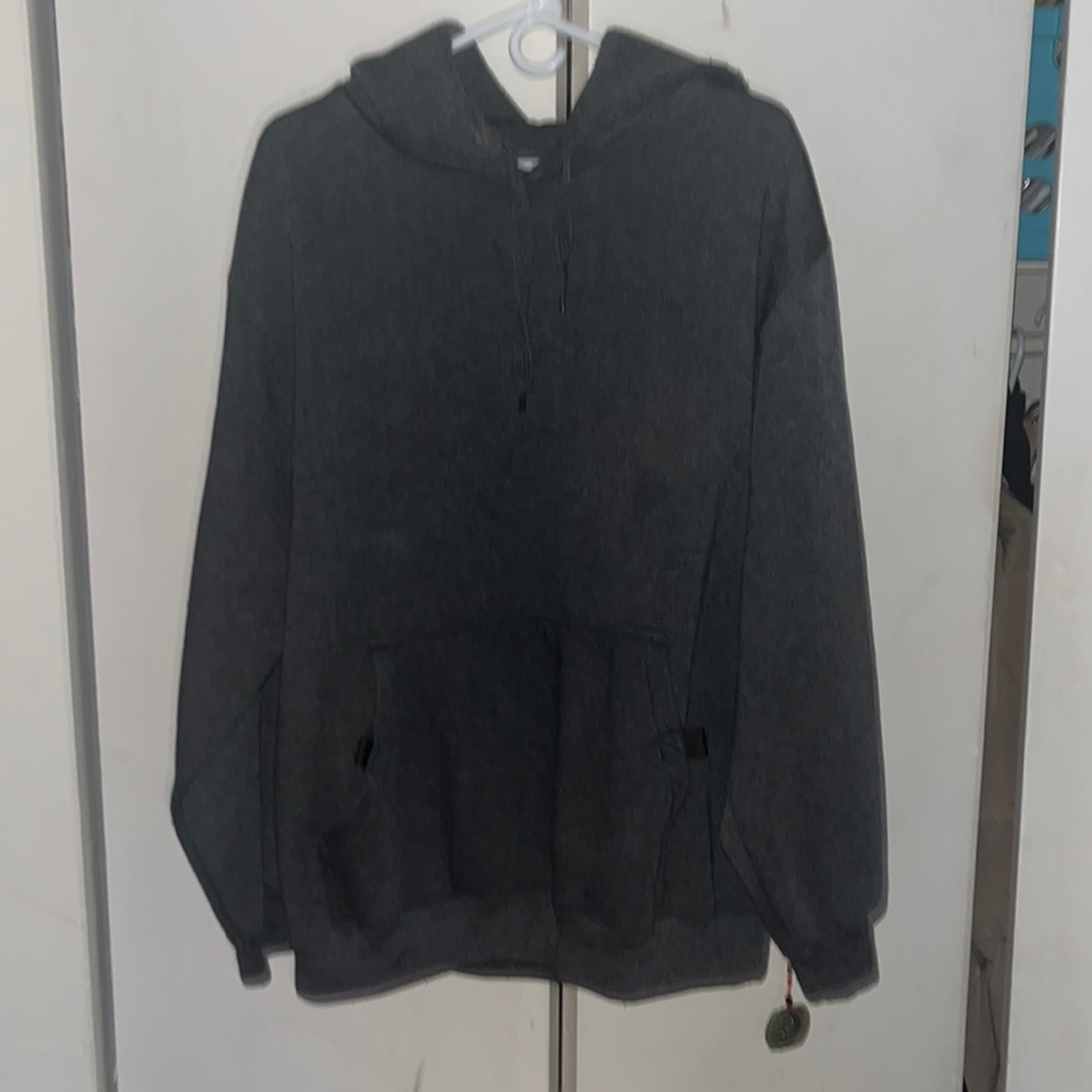 Mens Size XL Cargo Hoodie.
